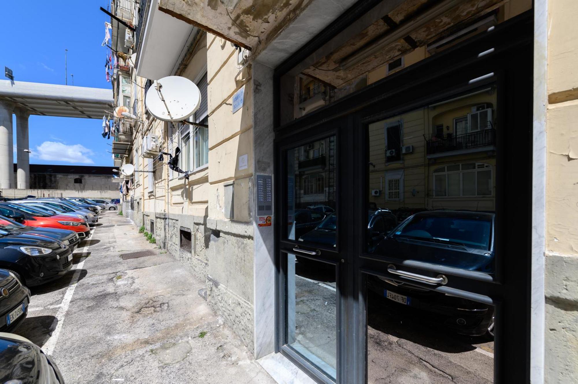 Domus Romeo Apartment Napoli Exterior foto